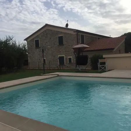 Country house Poggio Picchio *